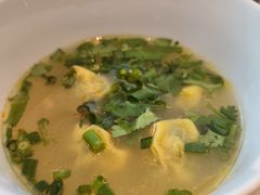 -深圳国际会展中心希尔顿酒店(前海华发冰雪世界店)