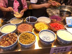 -八一路好吃街(雨田商务大厦店)