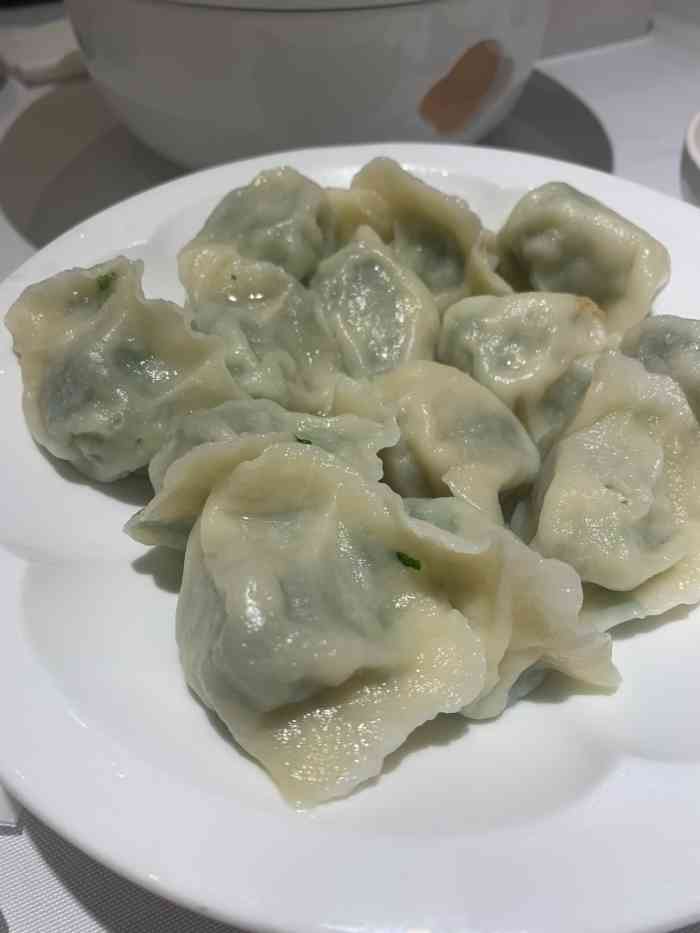 眉州东坡(春秀路店)-"眉州东坡是个家庭聚会的好场所 店里很多老.