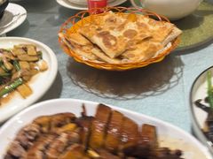 -鲤鱼塘农家山庄