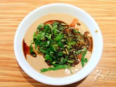 -潮汕牛肉火锅