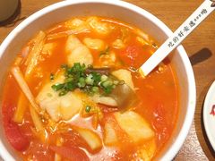 -渝是乎酸菜鱼(龙旗购物中心店)