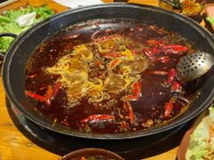 -壹兆圆重庆火锅手工炒底料(长白格林玫瑰湾店)