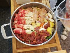 经典组合锅-和福顺牛肉大虾焖锅自助(宝业店)