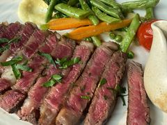 -普朗姆生蚝牛排馆 The Plump Oyster(成都摩方购物中心店)