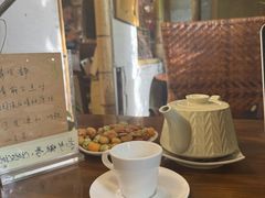 -斯多格书乡(北京大学畅春园店)