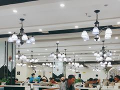 -集杰尚品海鲜烤肉自助餐厅(乳山振华店)