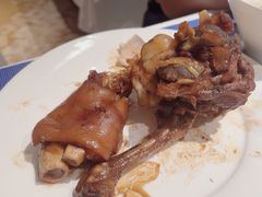 -上海大船酒店-沙滩餐厅