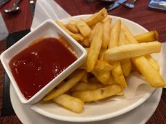 香脆薯条-WOLFGANG PUCK KITCHEN & BAR(迪士尼小镇店)