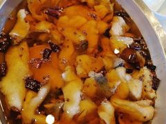 -鑫巴蜀小镇 · 水煮鱼专研店(玉桥店)