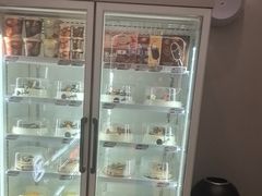-DQ·蛋糕·冰淇淋(三亚青春颂店)