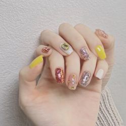 -悦指间美甲美睫