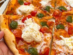 -JINNS锦时 steak&pizza(浸信会礼拜堂旧址店)