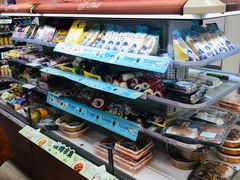 零售区-全家便利店(武定店)