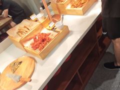 -言玖鲜火锅串串披萨自助(益田假日店)