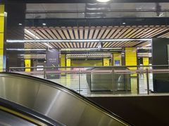 -南京西路(地铁站)