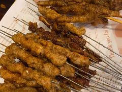 -亮亮烧烤(积玉桥总店)