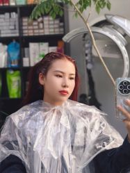 -V7 HAIR SALON