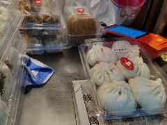 -白玉兰食品(汇联商厦店)