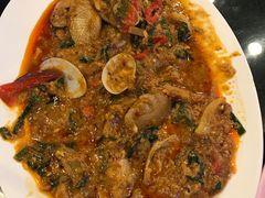 -J Daeng Seafood