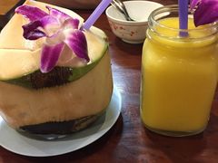 -Dang restaurant (patong phuket)