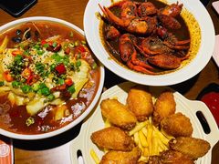 -叶派龙虾•招牌香辣蟹·海鲜(中海国际店)