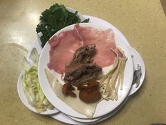 -桥香园云南过桥米线(金马碧鸡店)