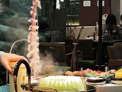 -得意咚瓜·顺德鱼生·冬瓜火锅(深圳首店)