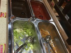 -牛味道炭火烤肉(湖前总店)