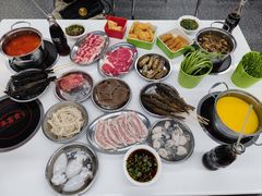 -朱富贵火锅(金融街万达店)