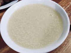 -宝瑞门钉肉饼店