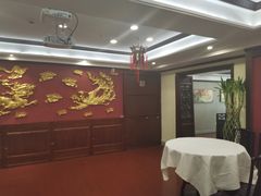 -梅龙镇酒家(南京西路总店)