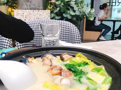 -大树餐厅(红旗街万达店)