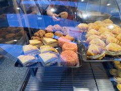 -巴黎优朵烘焙馆(菱角湖壹号店)