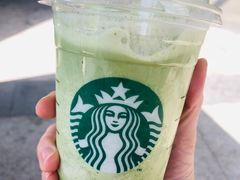 -星巴克臻选(莘庄仲盛店)
