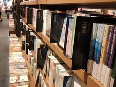 -茑屋书店(天目里店)