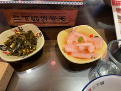 -富正毅三下锅·湘西韵味(天门山索道店)
