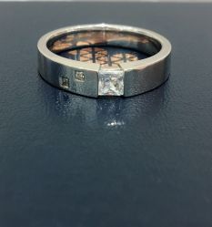 点击看大图 -钻石小鸟钻戒婚戒定制(石路店)