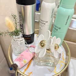-康美贞·痘肌养护管理中心