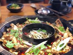 -味仙疯美蛙鱼头(清扬路总店)