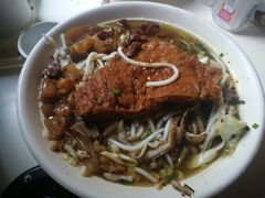 -花溪王记牛肉粉(四季花溪商场店)