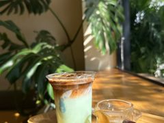 薄荷拿铁-小意思咖啡店(草桥店)