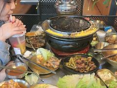 -胡悦里韩式烤肉(芝罘万达广场店)