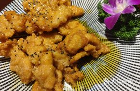 Golden Crispy Fried Pork Slices