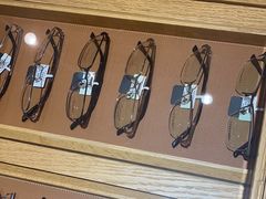 -宝丽眼镜(湖墅店)