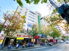 -7天酒店(上海江宁路地铁站玉佛寺店)