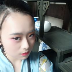 点击看大图 -盘子女人坊古装写真摄影(南京总店)