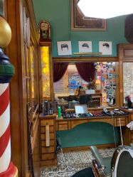 -小戈男士复古理发馆barber shop