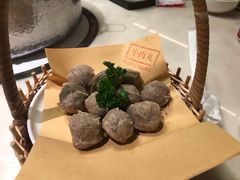 -左庭右院鲜牛肉火锅(浦江欢乐颂店)