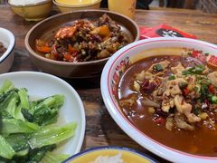 -老三样·美食研究中心(世贸路店)